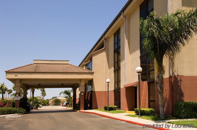 Pear Tree Inn Mcallen Exteriör bild